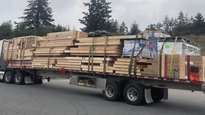 Wall panel truck